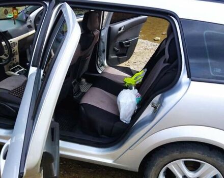 Серый Опель Астра, объемом двигателя 1.7 л и пробегом 290 тыс. км за 5700 $, фото 17 на Automoto.ua