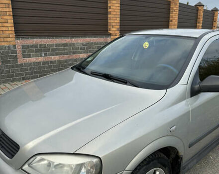 Серый Опель Астра, объемом двигателя 1.6 л и пробегом 242 тыс. км за 3700 $, фото 4 на Automoto.ua