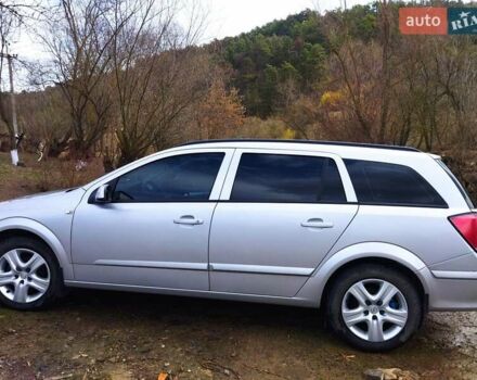 Серый Опель Астра, объемом двигателя 1.7 л и пробегом 290 тыс. км за 5700 $, фото 22 на Automoto.ua