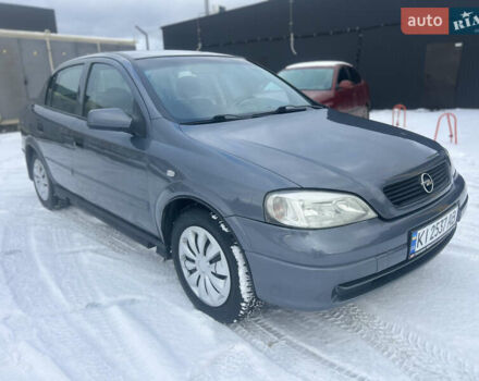 Сірий Опель Астра, об'ємом двигуна 1.4 л та пробігом 200 тис. км за 2849 $, фото 3 на Automoto.ua