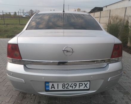 Опель Астра 2008 в Бородянке на Automoto.ua Серый Опель Астра, объемом двигателя 1.8 л и пробегом 221 тыс. км за 5500 $, фото 5 на Automoto.ua