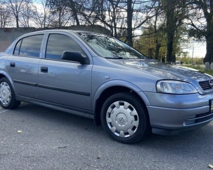 Серый Опель Астра, объемом двигателя 1.6 л и пробегом 200 тыс. км за 4200 $, фото 3 на Automoto.ua