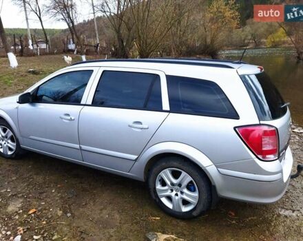 Серый Опель Астра, объемом двигателя 1.7 л и пробегом 290 тыс. км за 5700 $, фото 21 на Automoto.ua