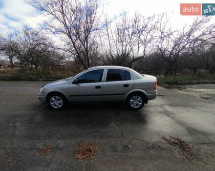 Сірий Опель Астра, об'ємом двигуна 1.6 л та пробігом 198 тис. км за 4600 $, фото 4 на Automoto.ua