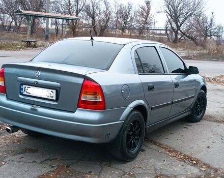 Серый Опель Астра, объемом двигателя 1 л и пробегом 400 тыс. км за 3500 $, фото 3 на Automoto.ua