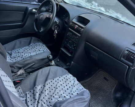 Сірий Опель Астра, об'ємом двигуна 1.4 л та пробігом 236 тис. км за 3500 $, фото 5 на Automoto.ua