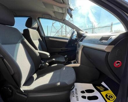 Серый Опель Астра, объемом двигателя 1.6 л и пробегом 212 тыс. км за 5750 $, фото 16 на Automoto.ua