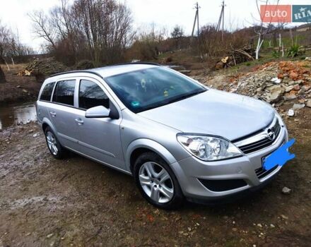 Серый Опель Астра, объемом двигателя 1.7 л и пробегом 290 тыс. км за 5700 $, фото 4 на Automoto.ua