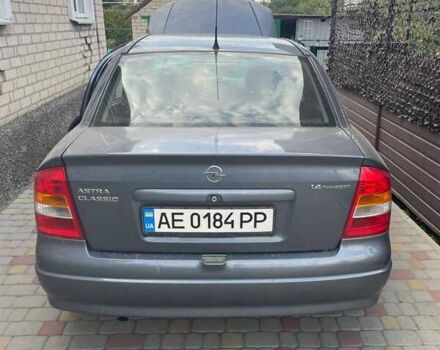 Серый Опель Астра, объемом двигателя 1.4 л и пробегом 122 тыс. км за 1500 $, фото 16 на Automoto.ua
