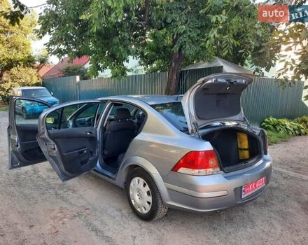 Серый Опель Астра, объемом двигателя 1.6 л и пробегом 117 тыс. км за 5550 $, фото 57 на Automoto.ua