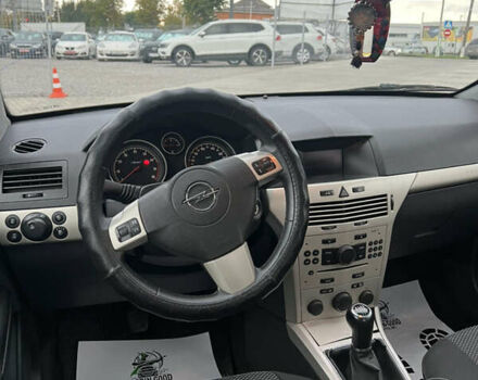 Опель Астра 2008 в Белой Церкве на Automoto.ua Серый Опель Астра, объемом двигателя 1.8 л и пробегом 181 тыс. км за 5700 $, фото 12 на Automoto.ua