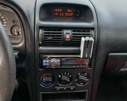 Серый Опель Астра, объемом двигателя 1.6 л и пробегом 98 тыс. км за 4500 $, фото 15 на Automoto.ua