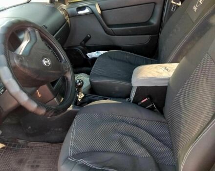 Серый Опель Астра, объемом двигателя 1.4 л и пробегом 235 тыс. км за 2750 $, фото 4 на Automoto.ua