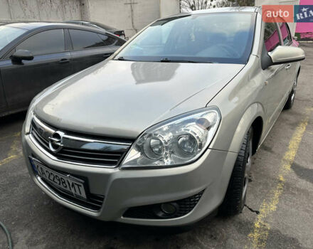 Серый Опель Астра, объемом двигателя 1.6 л и пробегом 168 тыс. км за 4599 $, фото 8 на Automoto.ua