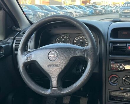 Серый Опель Астра, объемом двигателя 1.4 л и пробегом 280 тыс. км за 4390 $, фото 27 на Automoto.ua