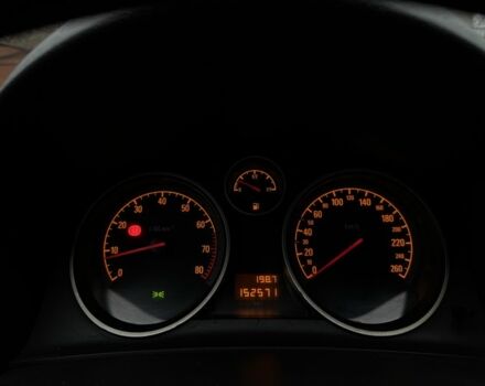 Серый Опель Астра, объемом двигателя 1.6 л и пробегом 152 тыс. км за 6000 $, фото 22 на Automoto.ua