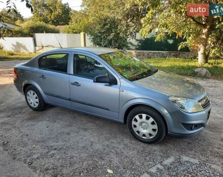 Серый Опель Астра, объемом двигателя 1.6 л и пробегом 117 тыс. км за 5550 $, фото 18 на Automoto.ua