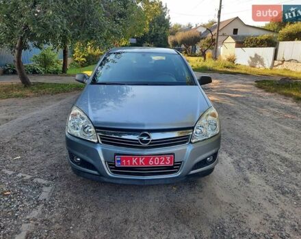 Серый Опель Астра, объемом двигателя 1.6 л и пробегом 117 тыс. км за 5550 $, фото 17 на Automoto.ua