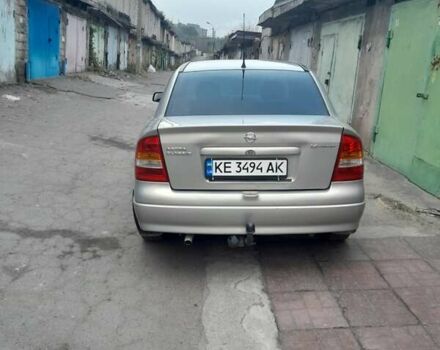 Сірий Опель Астра, об'ємом двигуна 1.4 л та пробігом 224 тис. км за 3900 $, фото 1 на Automoto.ua