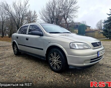 Серый Опель Астра, объемом двигателя 1.4 л и пробегом 183 тыс. км за 4200 $, фото 1 на Automoto.ua