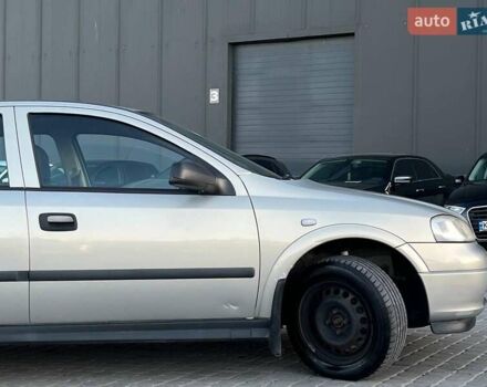 Сірий Опель Астра, об'ємом двигуна 1.4 л та пробігом 280 тис. км за 4390 $, фото 3 на Automoto.ua