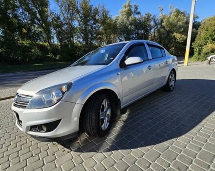 Опель Астра 2011 в Хмельницком на Automoto.ua Серый Опель Астра, объемом двигателя 1.6 л и пробегом 224 тыс. км за 5900 $, фото 7 на Automoto.ua