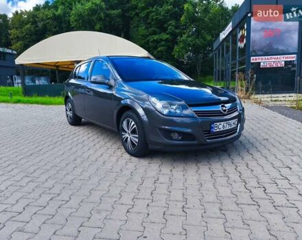 Серый Опель Астра, объемом двигателя 1.7 л и пробегом 340 тыс. км за 5500 $, фото 6 на Automoto.ua