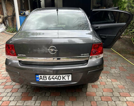Сірий Опель Астра, об'ємом двигуна 1.7 л та пробігом 275 тис. км за 5900 $, фото 2 на Automoto.ua