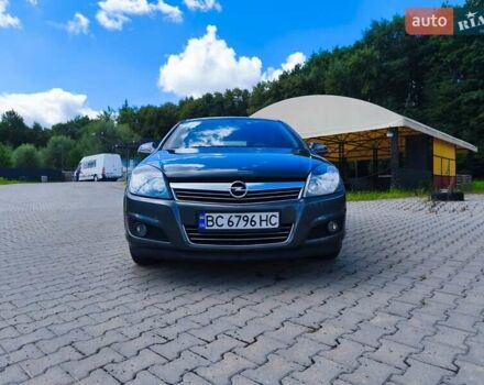 Серый Опель Астра, объемом двигателя 1.7 л и пробегом 340 тыс. км за 5500 $, фото 1 на Automoto.ua