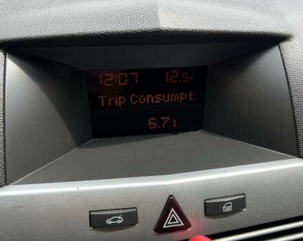 Сірий Опель Астра, об'ємом двигуна 1.7 л та пробігом 275 тис. км за 5900 $, фото 8 на Automoto.ua