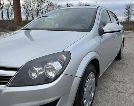 Серый Опель Астра, объемом двигателя 1.6 л и пробегом 257 тыс. км за 5500 $, фото 12 на Automoto.ua