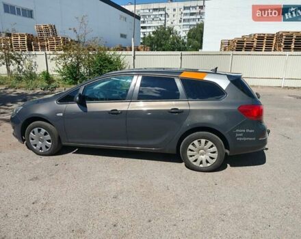 Серый Опель Астра, объемом двигателя 2 л и пробегом 345 тыс. км за 6950 $, фото 1 на Automoto.ua