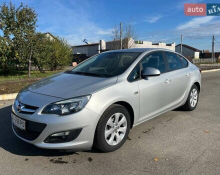 Сірий Опель Астра, об'ємом двигуна 1.6 л та пробігом 77 тис. км за 11000 $, фото 10 на Automoto.ua