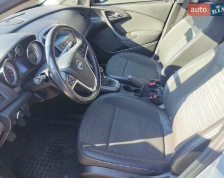 Серый Опель Астра, объемом двигателя 1.6 л и пробегом 229 тыс. км за 8300 $, фото 7 на Automoto.ua