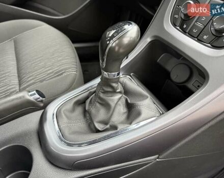 Серый Опель Астра, объемом двигателя 1.4 л и пробегом 92 тыс. км за 10999 $, фото 21 на Automoto.ua