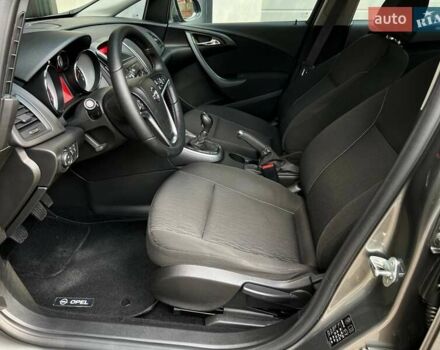 Серый Опель Астра, объемом двигателя 1.4 л и пробегом 92 тыс. км за 11900 $, фото 10 на Automoto.ua