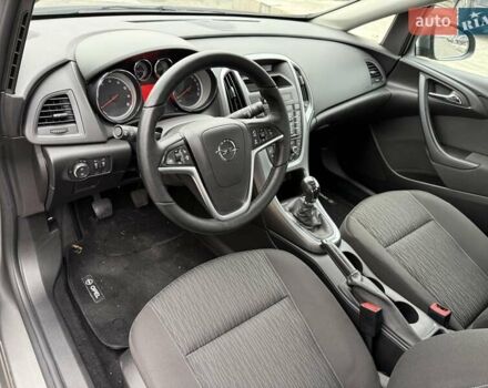Серый Опель Астра, объемом двигателя 1.4 л и пробегом 92 тыс. км за 10999 $, фото 9 на Automoto.ua