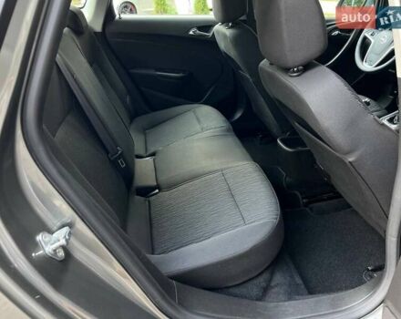 Серый Опель Астра, объемом двигателя 1.4 л и пробегом 92 тыс. км за 11900 $, фото 15 на Automoto.ua