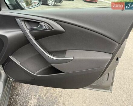 Серый Опель Астра, объемом двигателя 1.4 л и пробегом 92 тыс. км за 10999 $, фото 16 на Automoto.ua