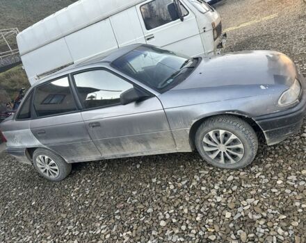 Сірий Опель Астра, об'ємом двигуна 1.6 л та пробігом 3 тис. км за 800 $, фото 3 на Automoto.ua