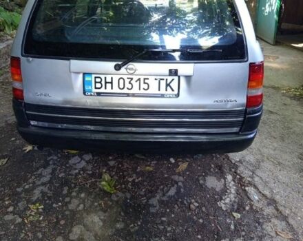 Серый Опель Астра, объемом двигателя 1.4 л и пробегом 39 тыс. км за 1400 $, фото 2 на Automoto.ua