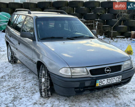 Серый Опель Астра, объемом двигателя 1.6 л и пробегом 295 тыс. км за 2350 $, фото 16 на Automoto.ua