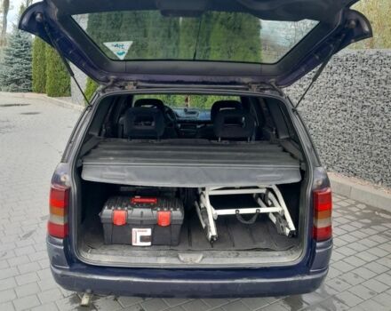 Сірий Опель Астра, об'ємом двигуна 1.6 л та пробігом 400 тис. км за 1600 $, фото 4 на Automoto.ua