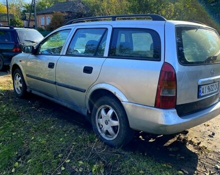 Серый Опель Астра, объемом двигателя 1.6 л и пробегом 316 тыс. км за 1800 $, фото 2 на Automoto.ua