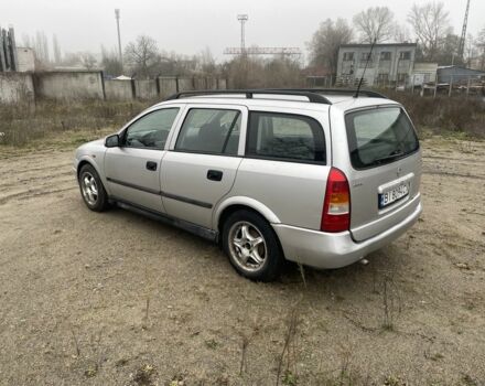 Серый Опель Астра, объемом двигателя 1.4 л и пробегом 250 тыс. км за 1900 $, фото 2 на Automoto.ua