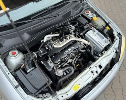 Серый Опель Астра, объемом двигателя 1.7 л и пробегом 275 тыс. км за 2199 $, фото 4 на Automoto.ua