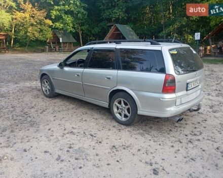 Серый Опель Астра, объемом двигателя 1.8 л и пробегом 260 тыс. км за 2650 $, фото 1 на Automoto.ua