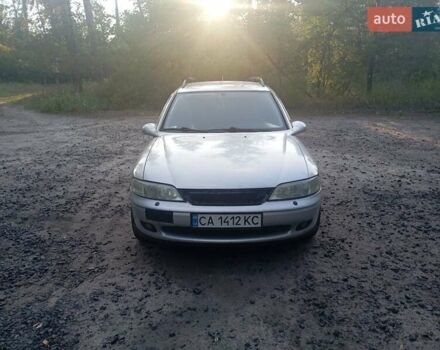 Серый Опель Астра, объемом двигателя 1.8 л и пробегом 260 тыс. км за 2650 $, фото 2 на Automoto.ua