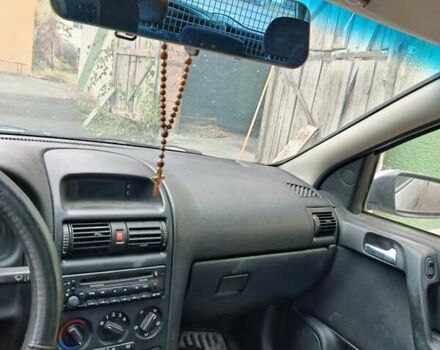 Серый Опель Астра, объемом двигателя 2 л и пробегом 350 тыс. км за 2400 $, фото 7 на Automoto.ua