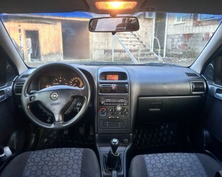 Серый Опель Астра, объемом двигателя 0 л и пробегом 100 тыс. км за 1600 $, фото 5 на Automoto.ua